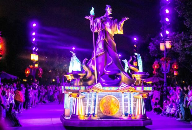 Succumb to the Spooky Fun at Shanghai Disney Resort this Halloween 07