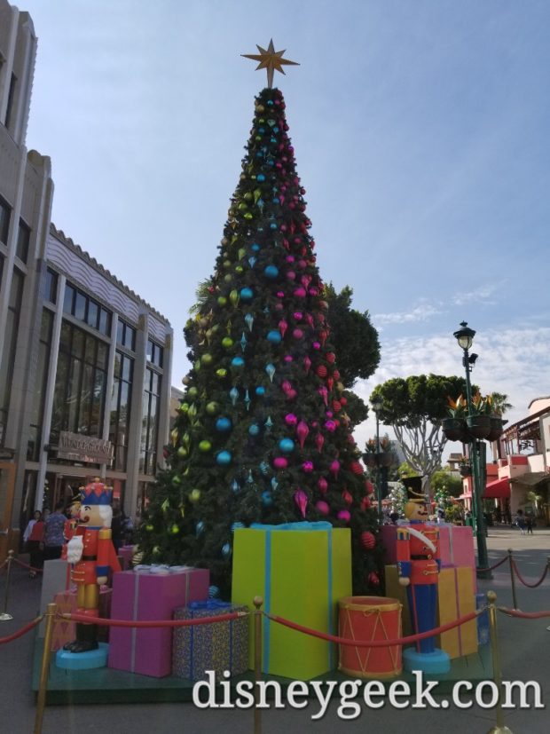 A walk through Downtown Disney taking a look at Christmas decorations