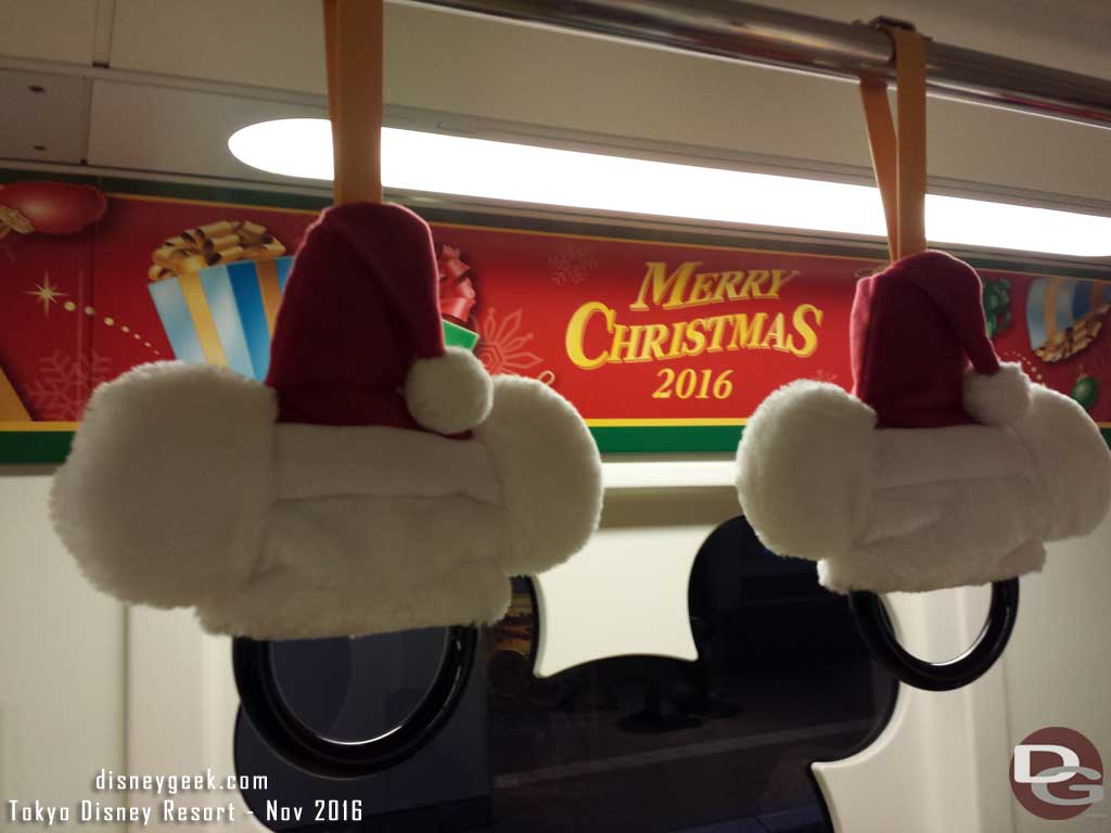 Tokyo Disney Resort Line Christmas 2016