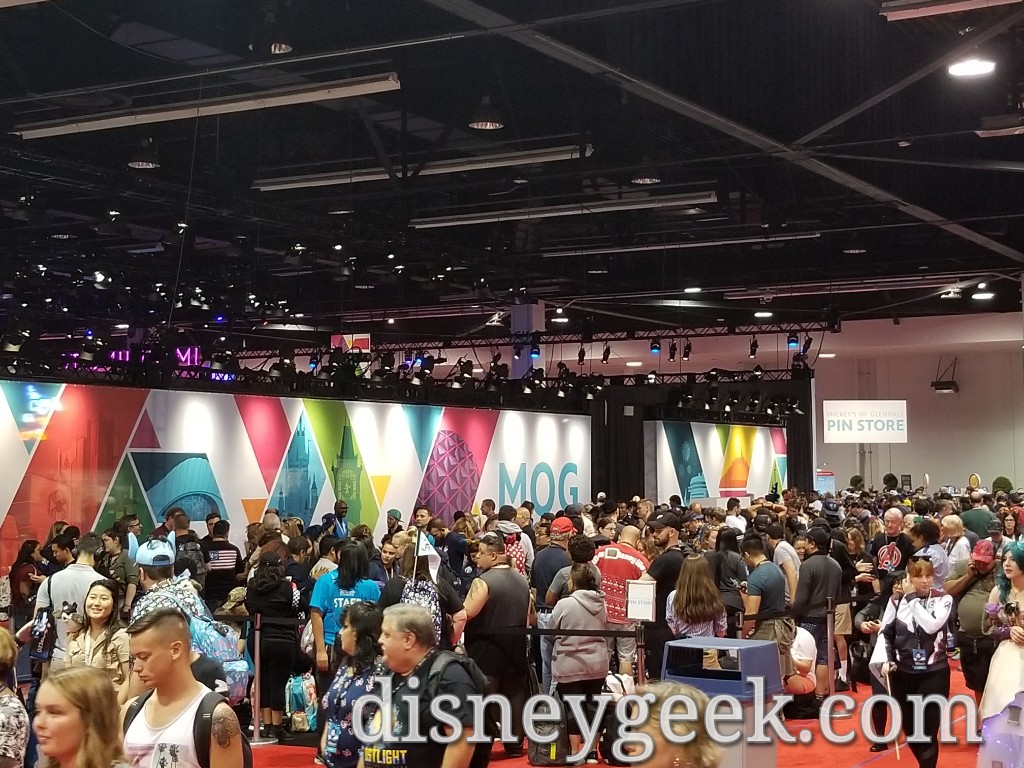 Disney Store - Glendale - D23