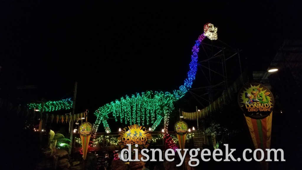 PHOTOS: See Dinosaur With the LIGHTS ON in Disney World