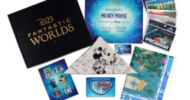 202 D23 Gold Members Gifts