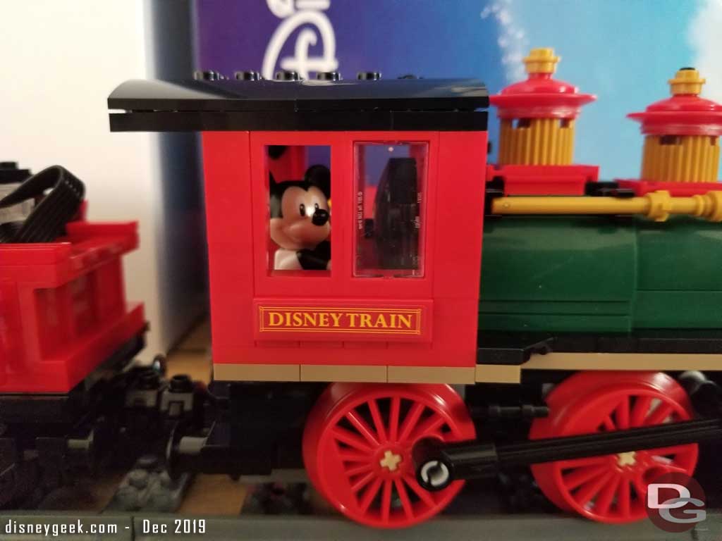LEGO Dinsey Train and Station - Engineer Mickey Mouse 
