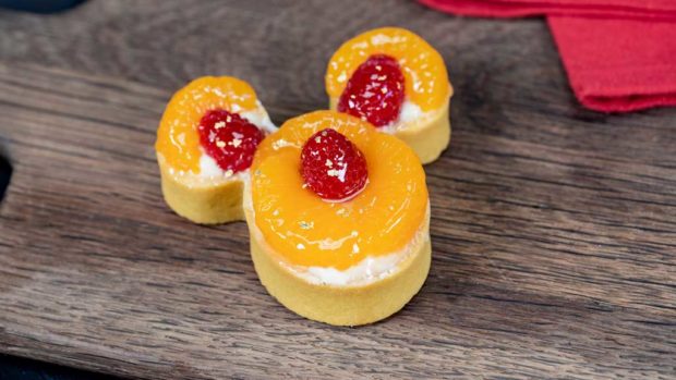 Citrus Mickey tart (David/Nguyen Disneyland Resort)