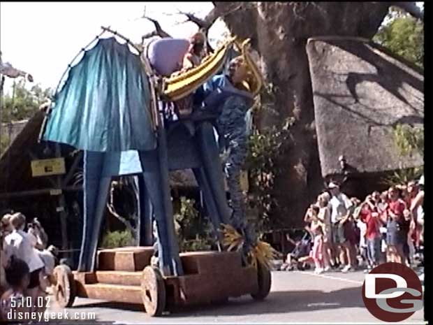 Mickey's Jammin' Jungle Parade @ Disney's Animal Kingdom (May 2002)
