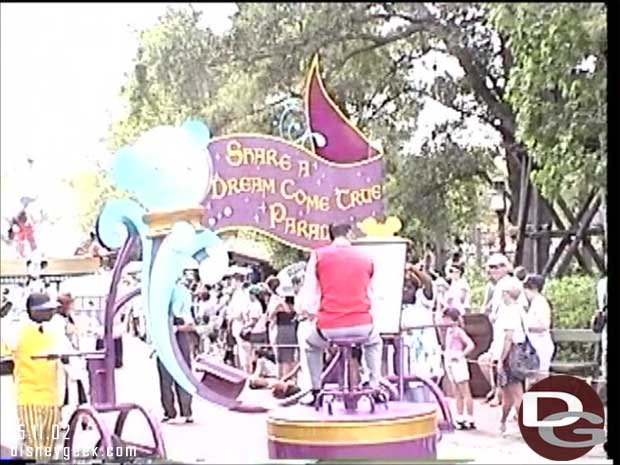 Share a Dream Come True Parade - Magic Kingdom (May 2002)