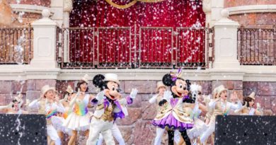 Shanghai Disneyland 5th Anniversary - Singing Happy Birthday