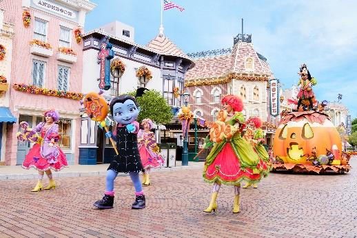 Hong Kong Disneyland Halloween 2021
