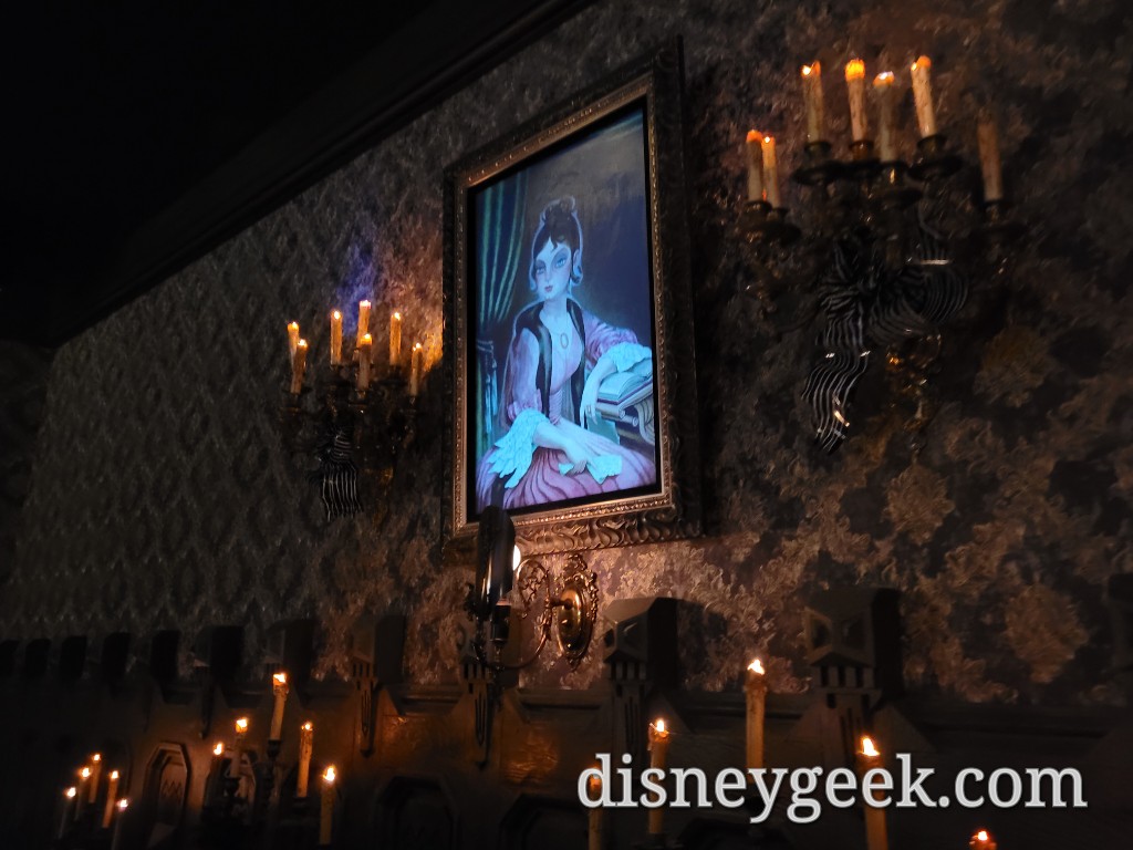 Pictures: Haunted Mansion Holiday - The Geek's Blog @ disneygeek.com