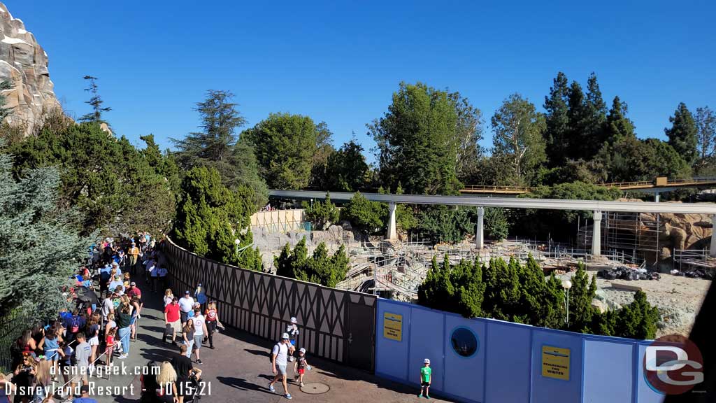 Disneyland Monorail 
