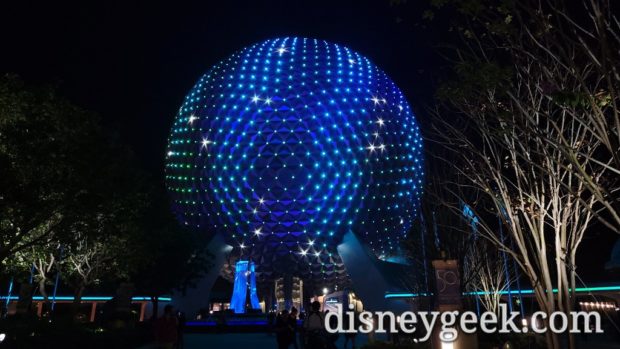 WDW Pictures & Video: EPCOT Beacon Of Magic Holiday Sequence - The Geek ...