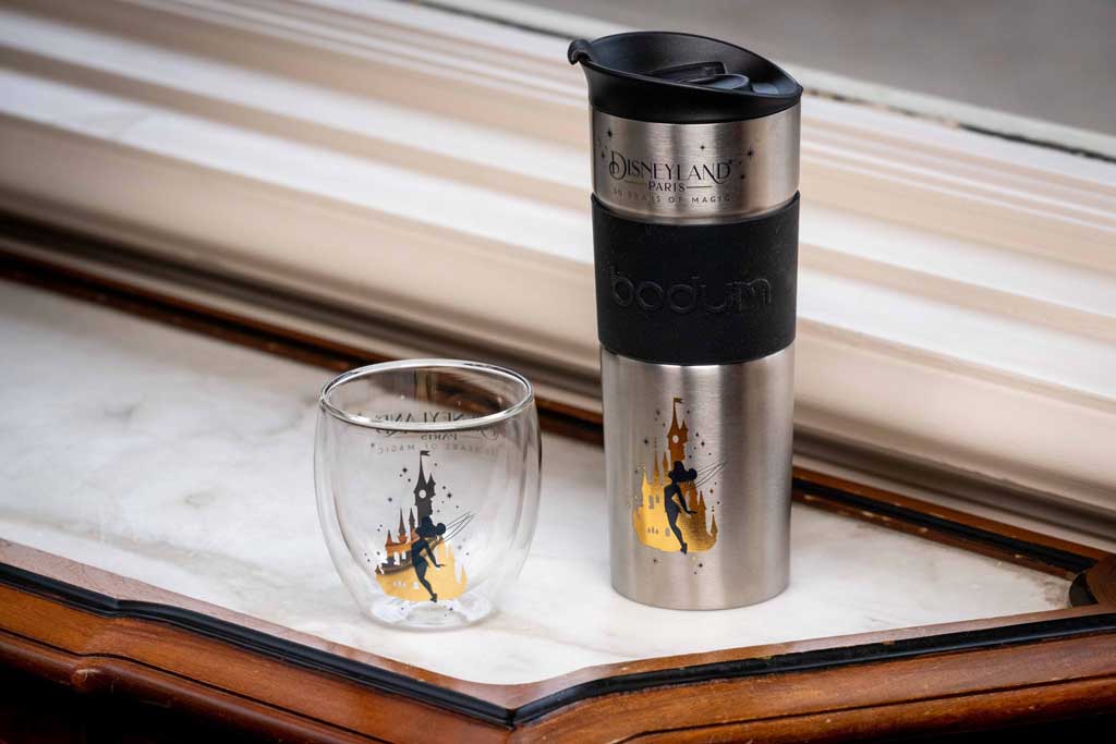 Glass cup and a travel mug Bodum 2048x1365 1