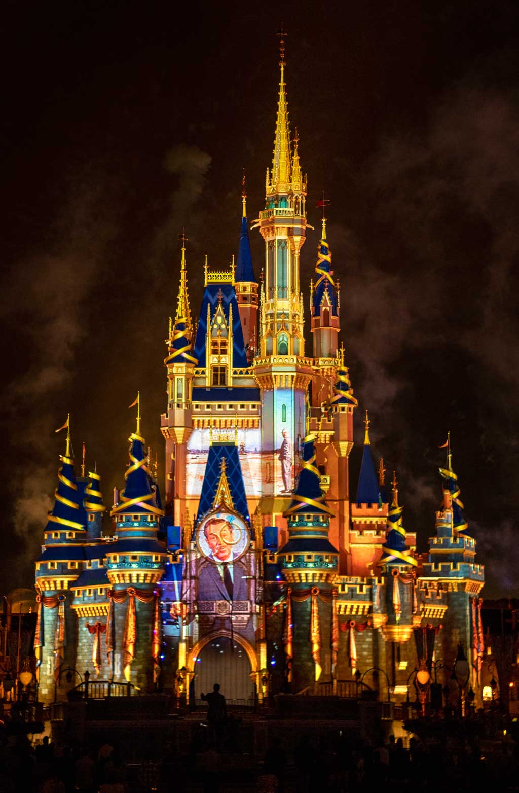 ‘Disney Enchantment’ at Magic Kingdom Park at Walt Disney World Resort in Lake Buena Vista, Fla., now shimmers like never before in celebration of Walt Disney’s vision and 50 years of magic. (Kent Phillips, Photographer) 