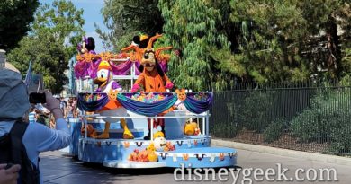 Pictures & Video: Mickey and Friends Halloween Cavalcade