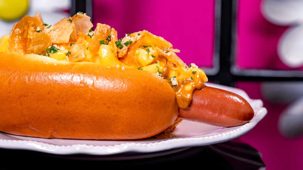 Daisy’s Dressed-up Dog (Café Daisy, Mickey’s Toontown in Disneyland Park in Anaheim, Calif.) – all-beef foot-long hot dog, chili-cheese sauce, mac and cheese, and parmesan potato crispies with house-made chips.