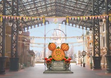 Decorations at World Bazaar in Tokyo Disneyland
