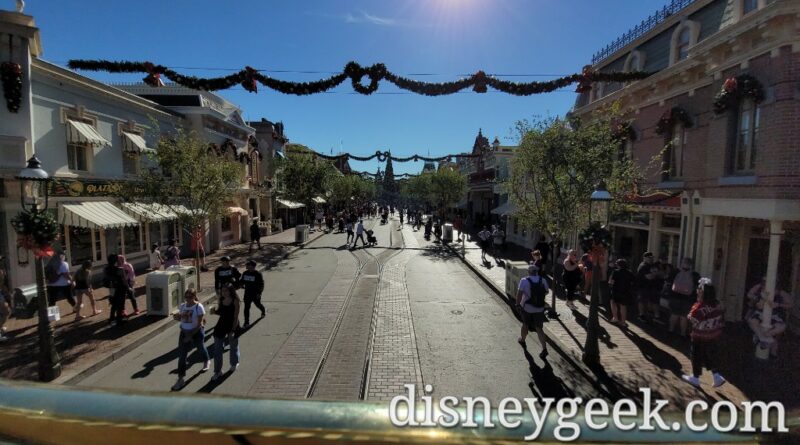 Pictures & Video: Disneyland Omnibus Ride from Hub to Town Square