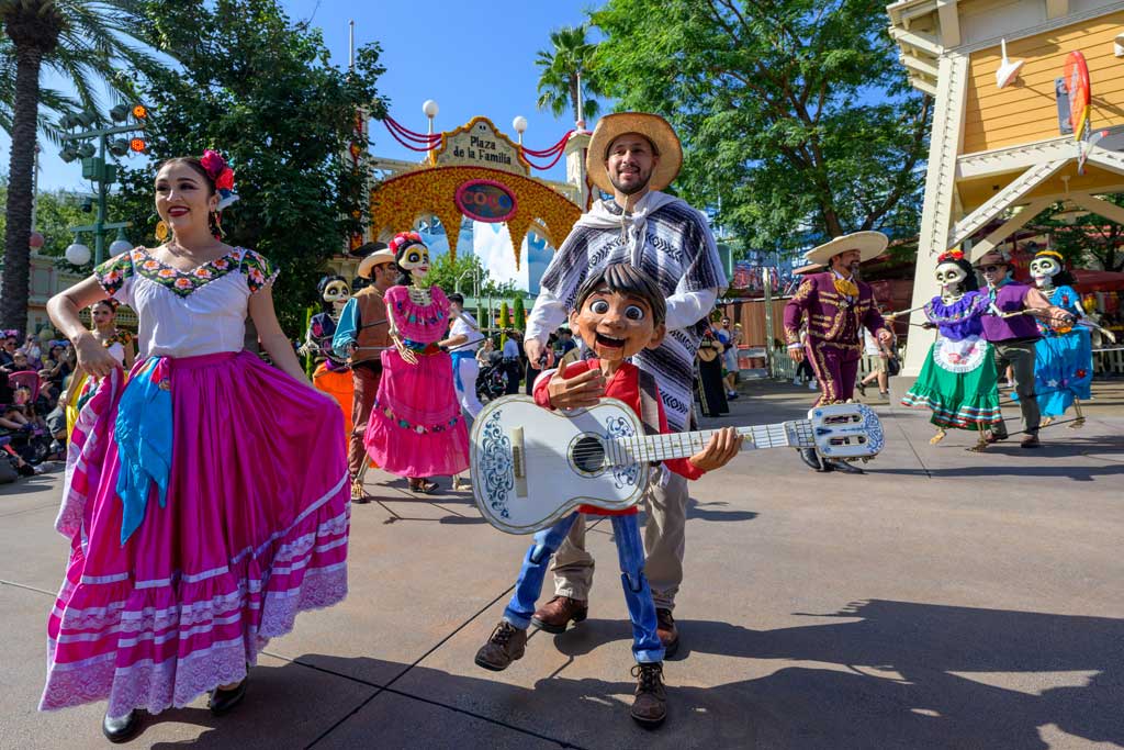 Plaza de la Familia at Disney California Adventure Park From Aug. 23-Nov. 2, 2024, Plaza de la Familia at Disney California Adventure Park celebrates the spirit of Día de los Muertos, plus décor and entertainment inspired by Disney and Pixar’s “Coco.” Among the activities to enjoy are “A Musical Celebration of Coco,” an entertaining street show honoring the beloved film and the everlasting bonds of family. For additional Disneyland Resort limited-time seasonal event dates, visit DisneyParksBlog.com. (Richard Harbaugh/Disneyland Resort)