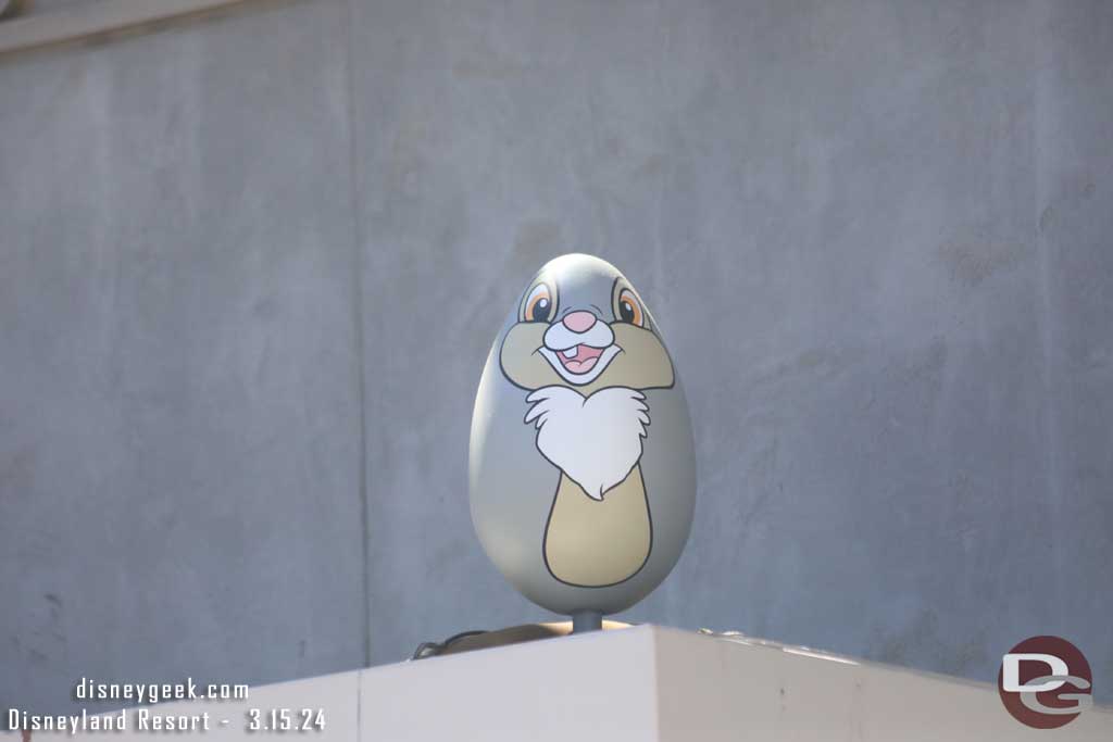 2024 - Downtown Disney Eggstravaganza - Thumper at Lovepop