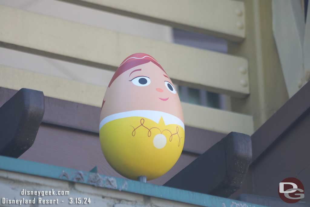 2024 - Downtown Disney Eggstravaganza - Jessie at Jamba