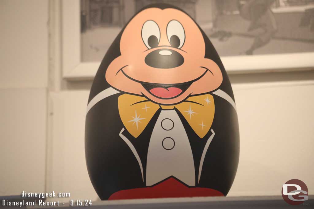 2024 - Disney California Adventure Eggstravaganza - Mickey Mouse at Knick's Knacks