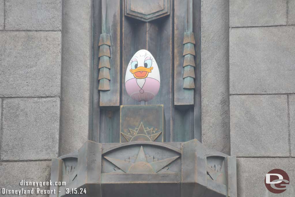 2024 - Disney California Adventure Eggstravaganza - Daisy Duck at the Disney Animation Building