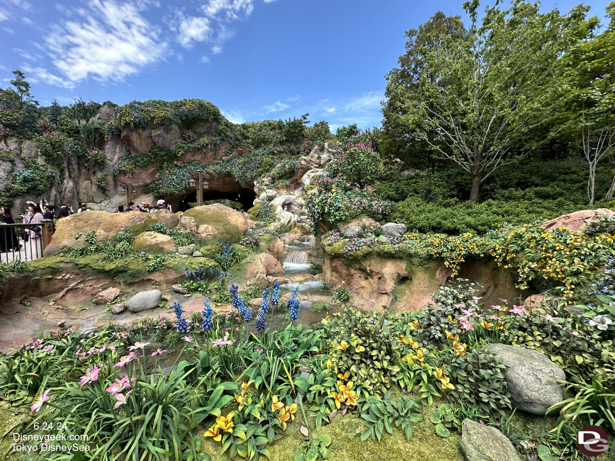 disneysea fantasysprings entrance waterfall