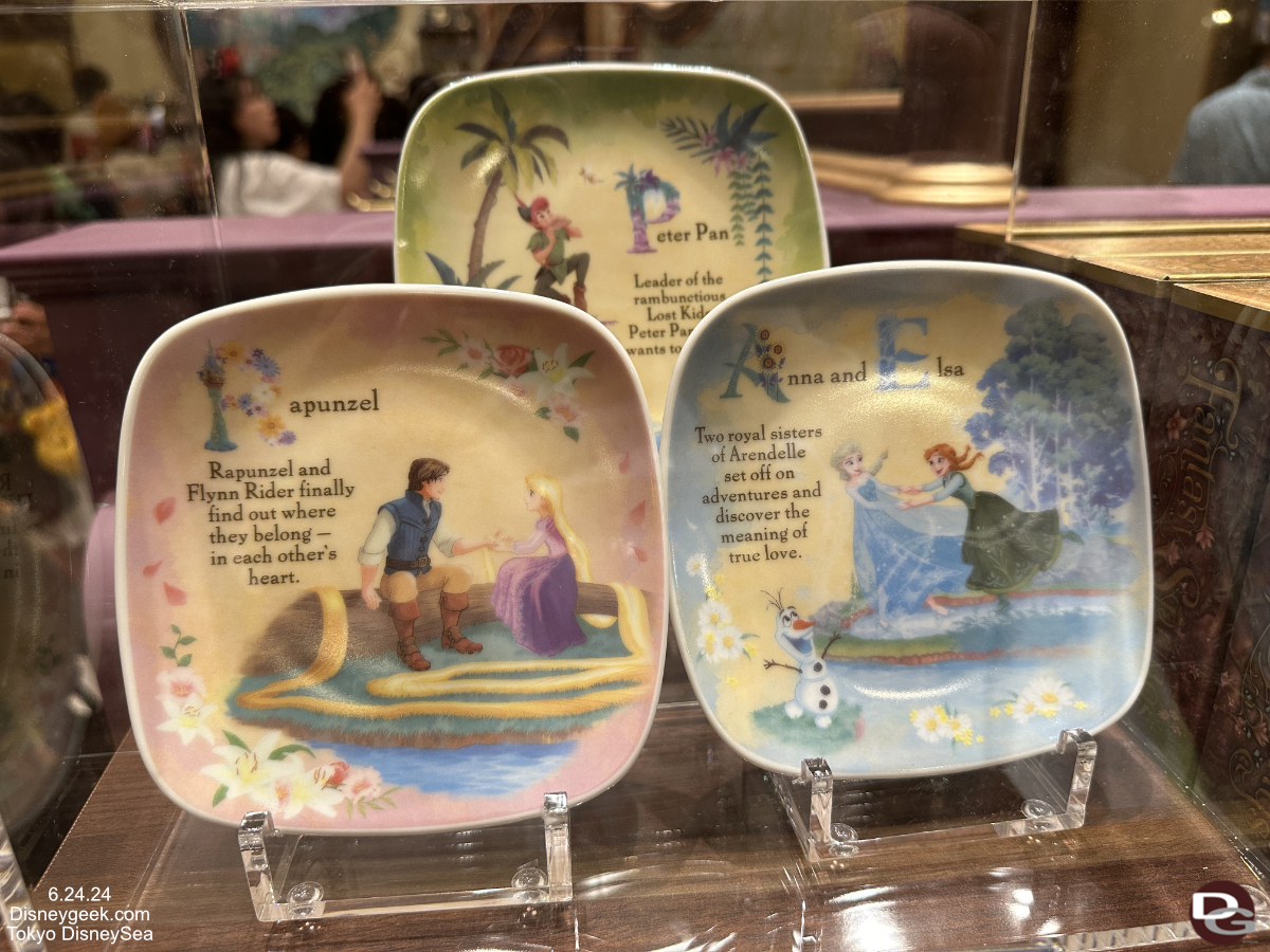 disneysea fantasysprings shop 3plates