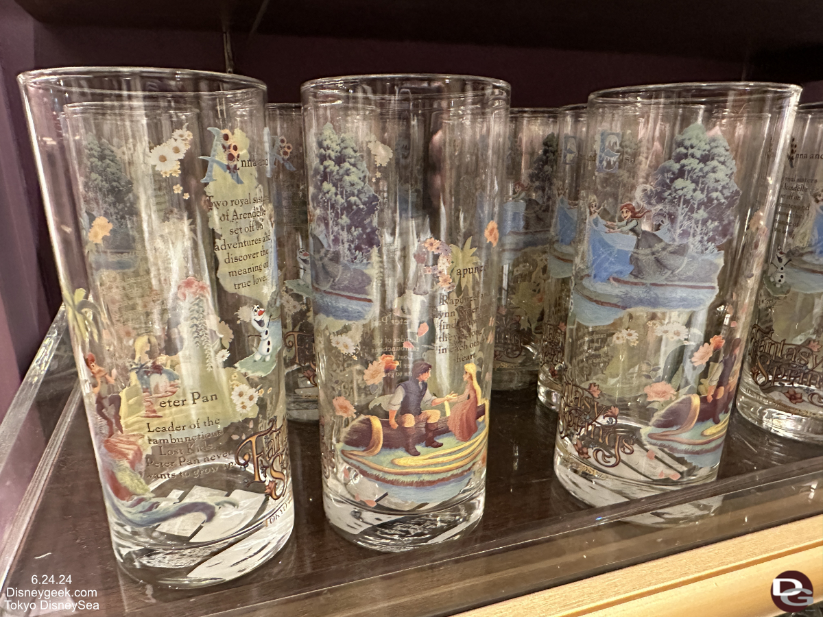 disneysea fantasysprings shop glasses