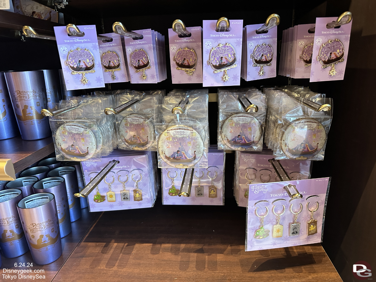 disneysea fantasysprings shop tangled