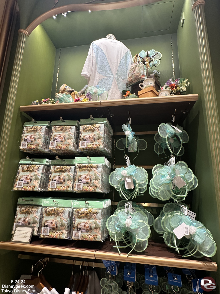 disneysea fantasysprings shop tinkerbell