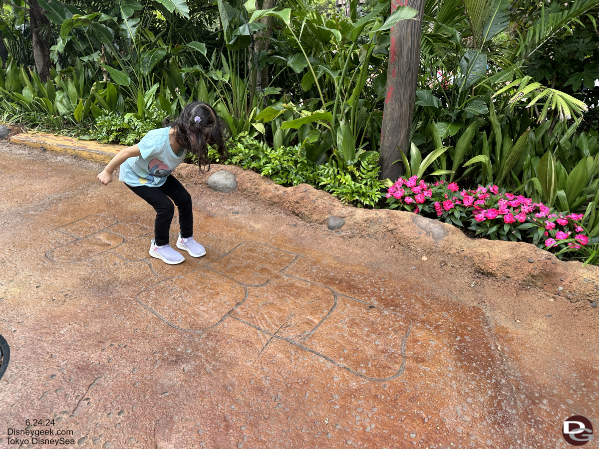 disneysea neverland hopscotch2