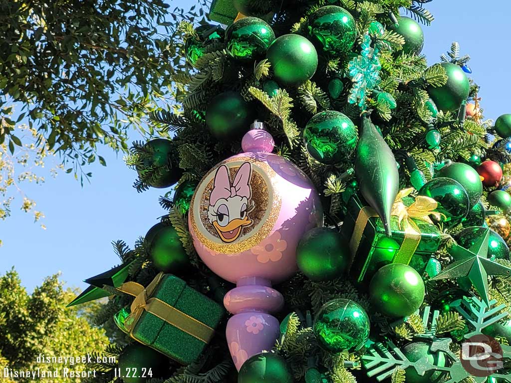 Chip and Dale's Ornament Trail 2024 in Downtown Disney - Daisy Duck Ornament