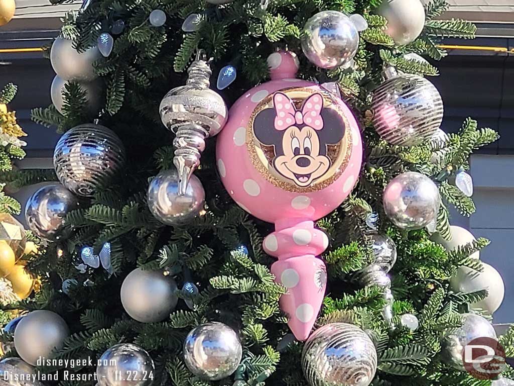 Chip and Dale's Ornament Trail 2024 in Downtown Disney - Minnie Mouse Ornament