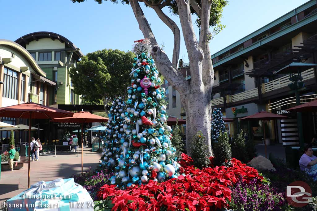 Chip and Dale's Ornament Trail 2024 in Downtown Disney - Cheshire Cat Ornament