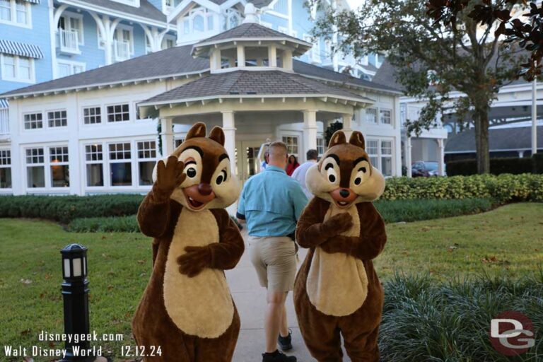 Chip N Dale At Disney S Beach Club Resort The Geek S Blog