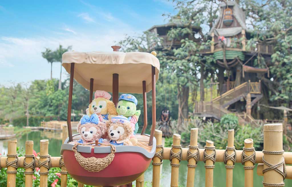 HKDL 2025 Duffy Plush Seats Special Photo Spots 8