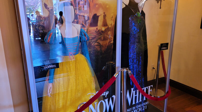 Snow White Costumes in Carthay Circle Restaurant. Rachel Zegler's Snow White and Gal Gadot's Evill Queen