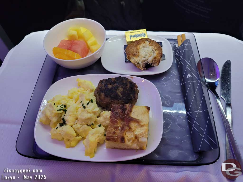 Pictures: Flight to Tokyo from Los Angeles (DeltaOne) 24 2025 05 05 211625