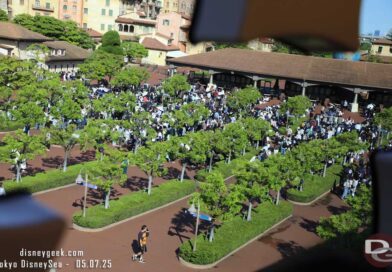 Pictures: Tokyo DisneySea Arrival and Hike to Anna and Elsa’s Frozen Journey