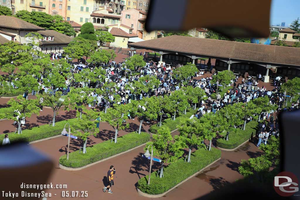 Pictures: Tokyo DisneySea Arrival and Hike to Anna and Elsa's Frozen Journey 1 2025 05 07 IMG 0123