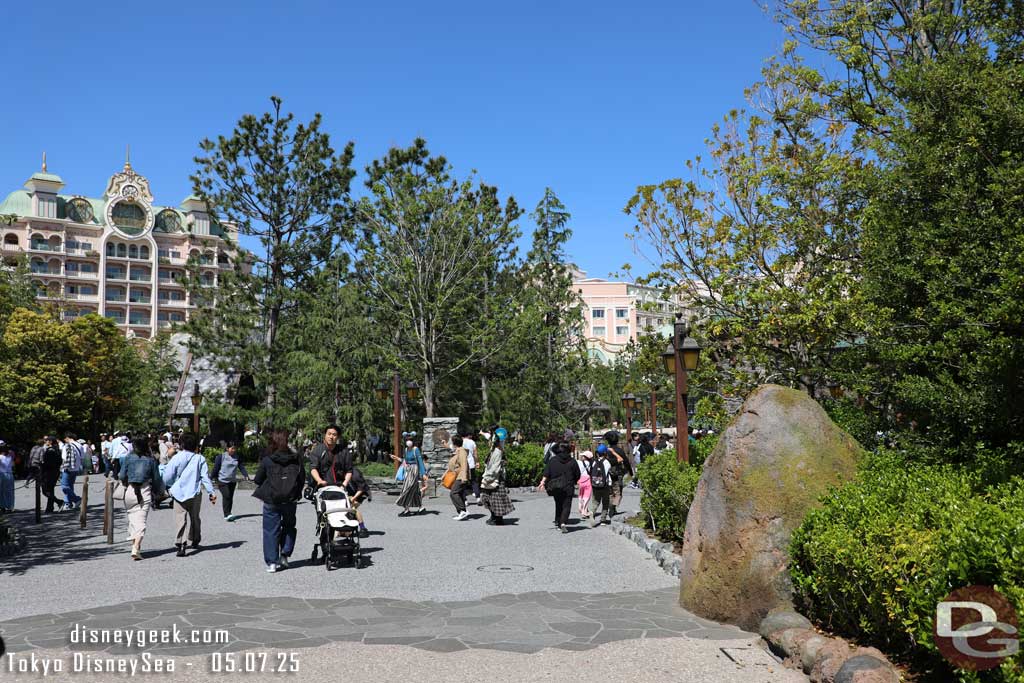 Pictures: Tokyo DisneySea Arrival and Hike to Anna and Elsa's Frozen Journey 9 2025 05 07 IMG 0205