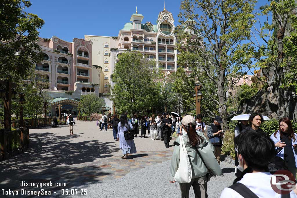 Pictures: Tokyo DisneySea Arrival and Hike to Anna and Elsa's Frozen Journey 6 2025 05 07 IMG 0215