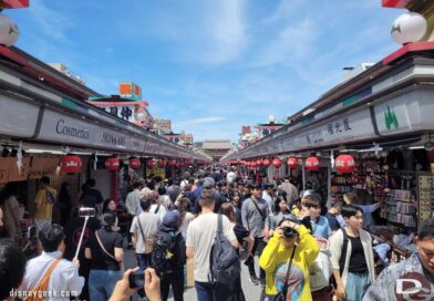 Pictures:  Asakusa – Nakamise shopping street and Senso-ji Temple