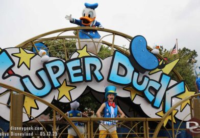 Pictures: Quacky Celebration ★ Donald the Legend! Parade (5/12/25)